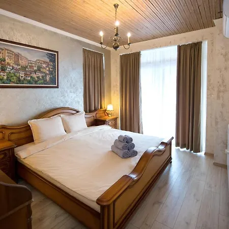 Guest Apartment & Studio Peychin / Апартамент & Студио Пейчин Veliko Tŭrnovo Exterior photo
